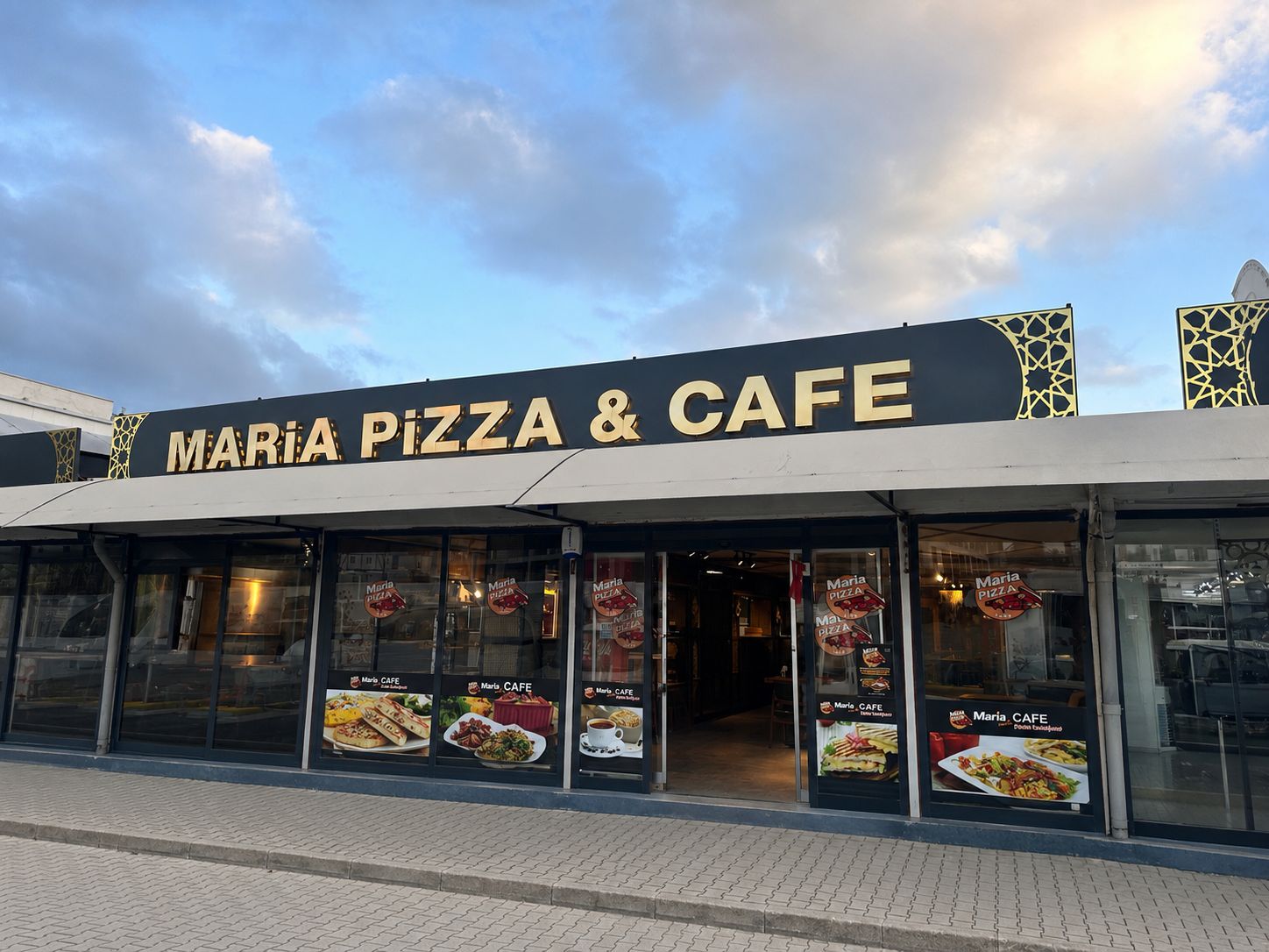Maria Pizza Uzunçarşı Şubesi - Antakya’nın en lezzetli taş fırın pizzası ve cafe keyfi